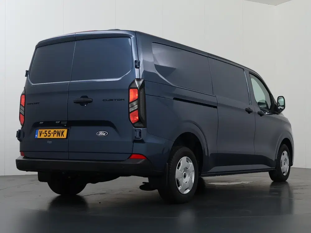 Ford Transit Custom 320 uit 2024, foto 2