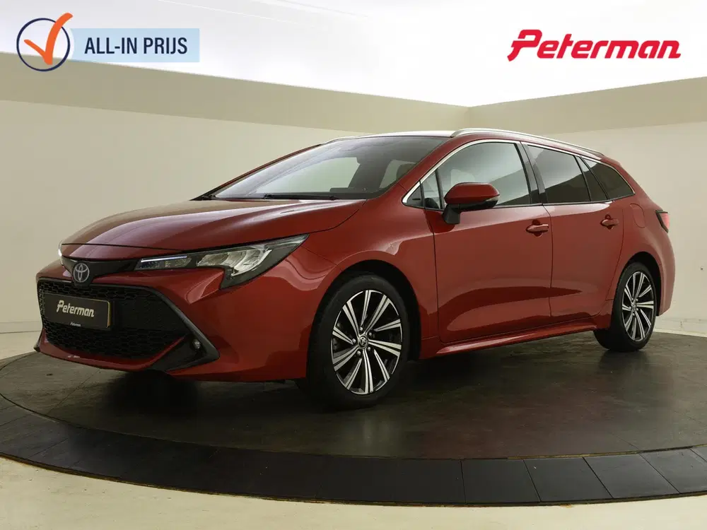 Toyota Corolla 2.0 Hybrid Business Plus uit 2022