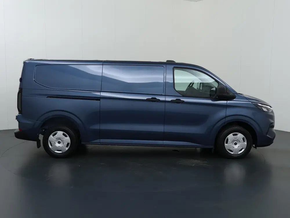 Ford Transit Custom 320 uit 2024, foto 6
