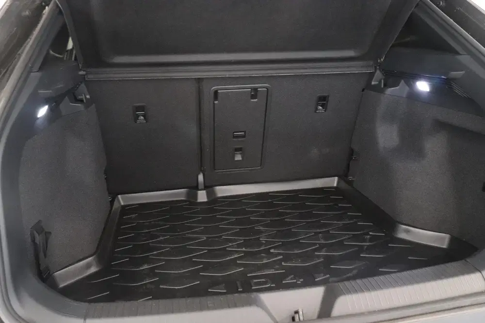 Volkswagen ID.4 Pro Business 77 kWh uit 2024, foto 10