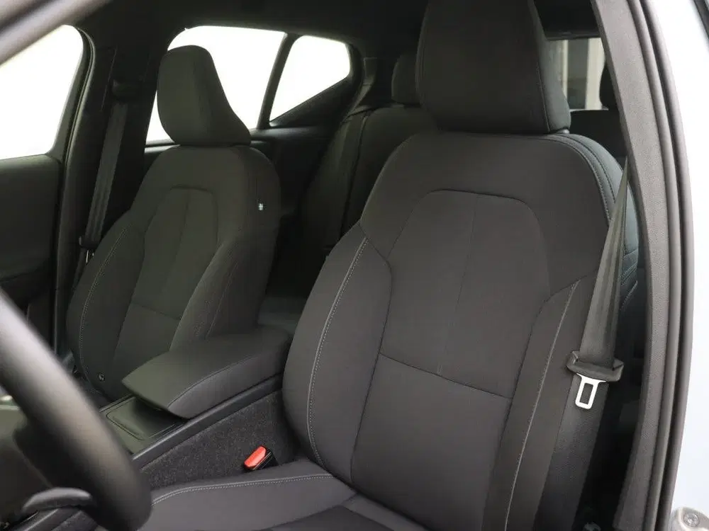 Volvo EX40 Extended Plus 82 kWh uit 2025, foto 15