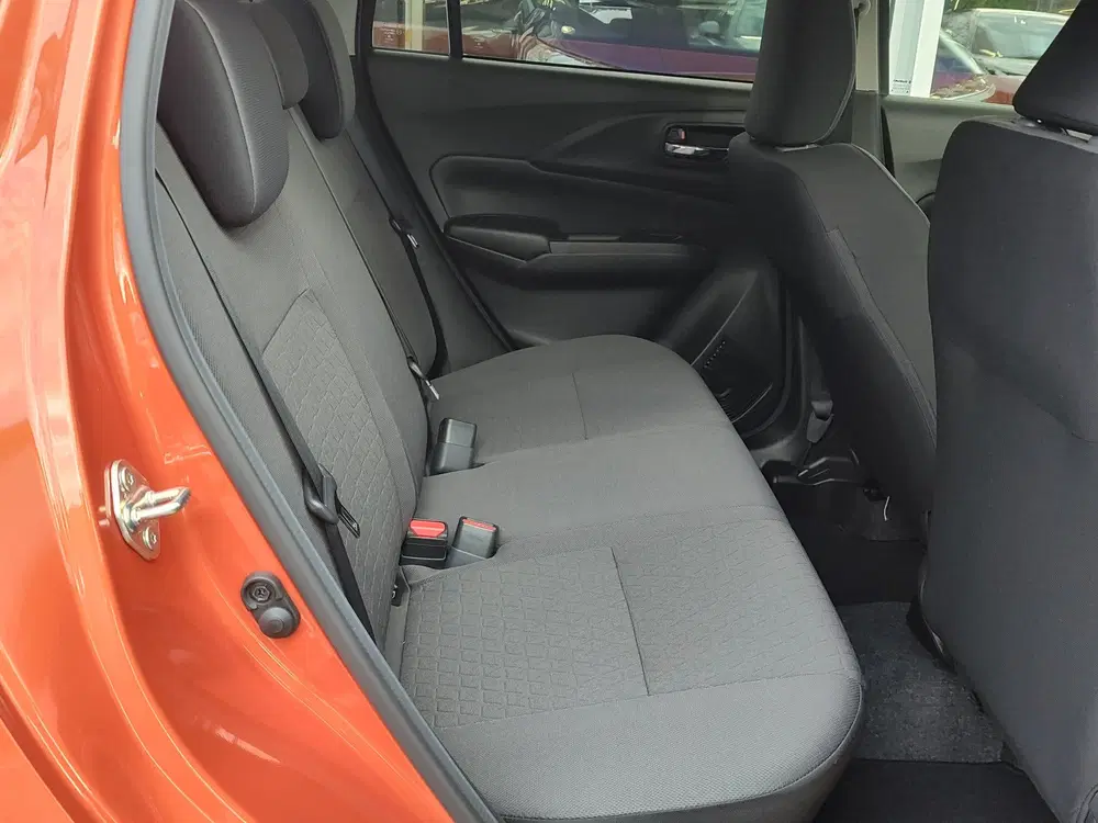 Suzuki Swift 1.2 SELECT SMART HYBRID Direct Leverbaar uit 2026, foto 9