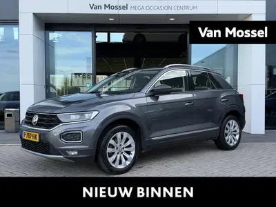 Volkswagen T-Roc 1.5 TSI Sport Business R uit 2019