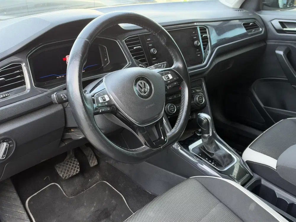 Volkswagen T-Roc 1.5 TSI Sport Business R uit 2019, foto 6