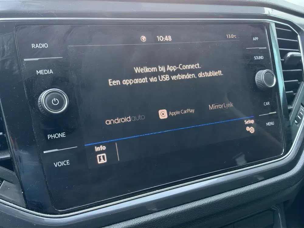 Volkswagen T-Roc 1.5 TSI Sport Business R uit 2019, foto 8