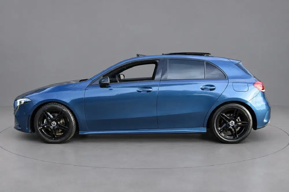 Mercedes-Benz A-Klasse 180 Business Solution AMG uit 2020, foto 5