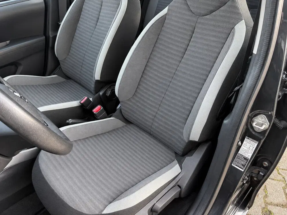 Toyota Aygo 1.0 VVT-i x-play limited-Dealer onderhoude uit 2019, foto 6