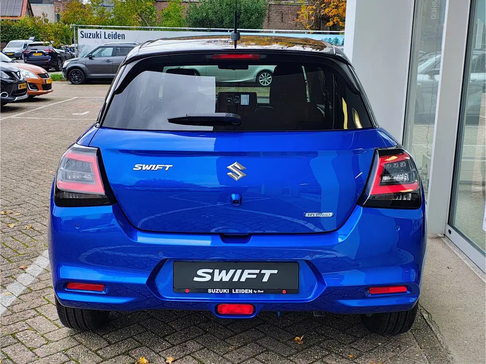 Suzuki Swift 1.2 STYLE SMART HYBRID AUTOMAAT Direct Lev uit 2026, foto 4
