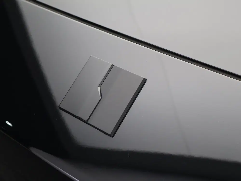 Lynk & Co 02 More 66 kWh MY27 Onyx Black uit 2026, foto 10