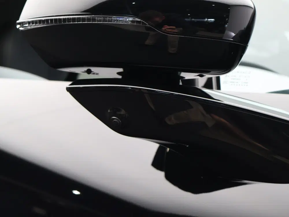 Lynk & Co 02 More 66 kWh MY27 Onyx Black uit 2026, foto 15