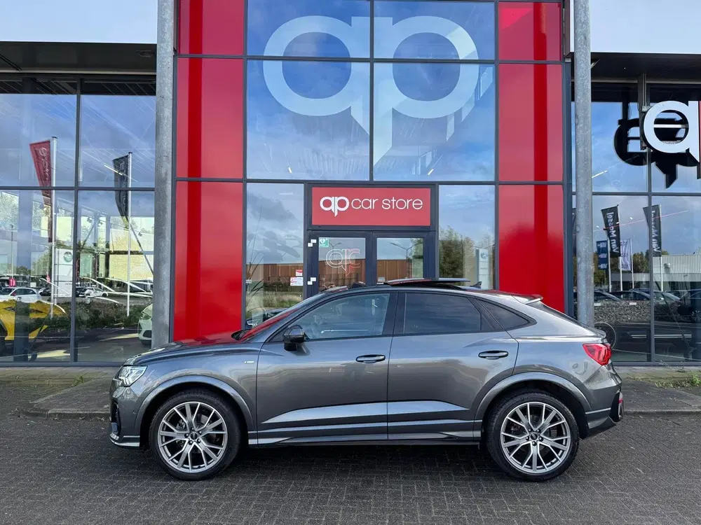 Audi Q3 35 TFSI 3 X S-Line Uniek Vol uit 2023, foto 10
