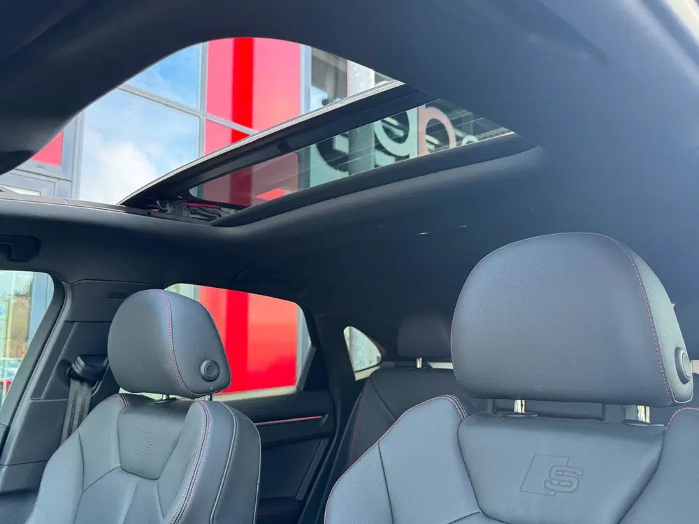 Audi Q3 35 TFSI 3 X S-Line Uniek Vol uit 2023, foto 15