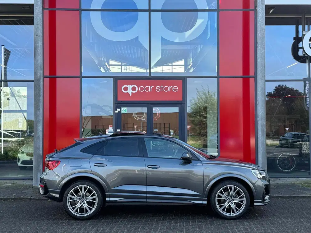 Audi Q3 35 TFSI 3 X S-Line Uniek Vol uit 2023, foto 4