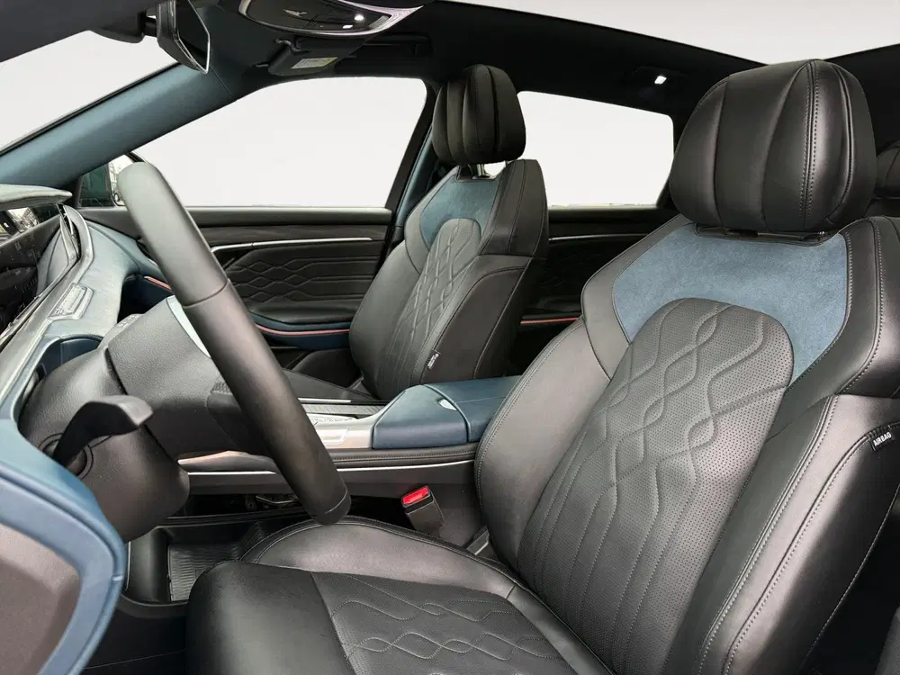 Voyah Free Flagship Edition 4WD 106 kWh uit 2024, foto 5