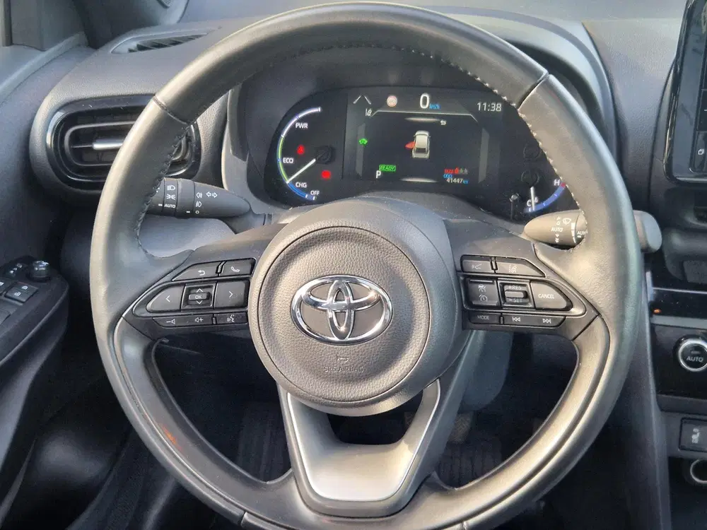 Toyota Yaris Cross 1.5 Hybrid uit 2022, foto 15