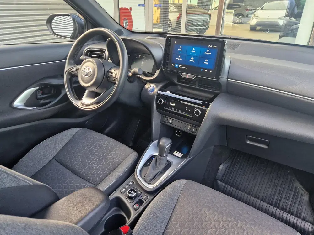 Toyota Yaris Cross 1.5 Hybrid uit 2022, foto 2