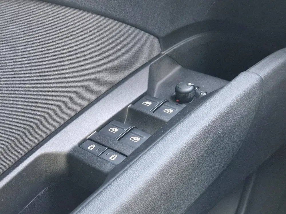 Audi Q4 e-tron 35 Launch edition 55 kWh uit 2021, foto 13