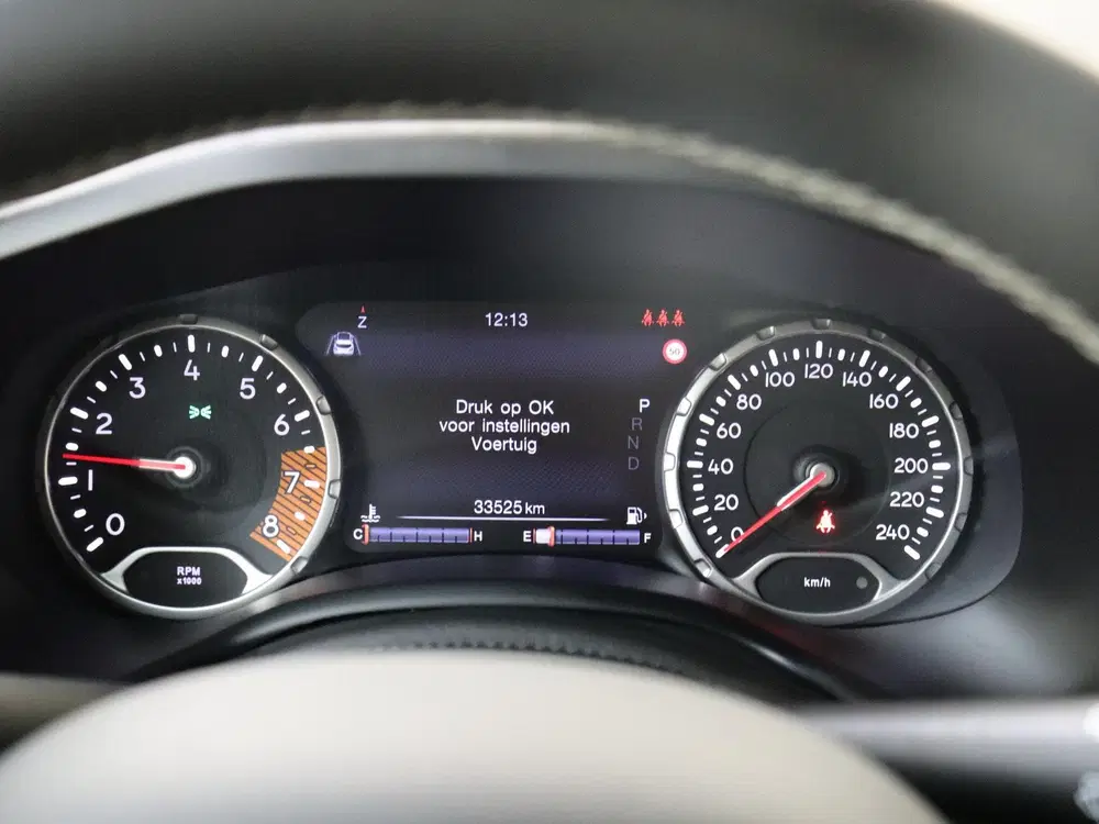 Jeep Renegade 1.3T DDCT 80th Anniversary Navigatiesystee uit 2021, foto 11