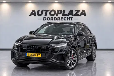 Audi Q8 55 TFSI e quattro Pro Line 360 CAM uit 2021
