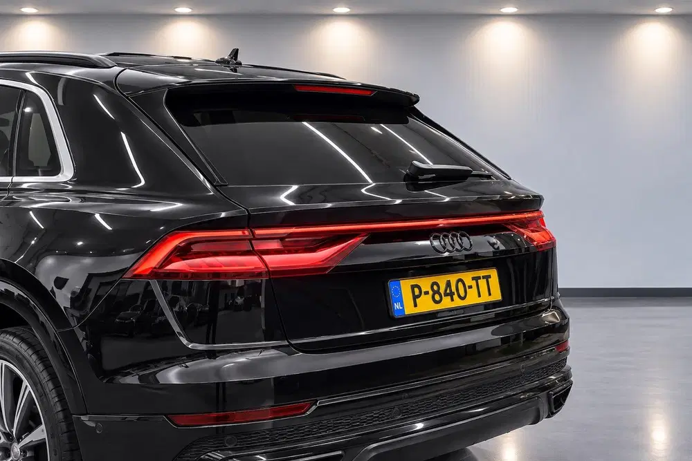 Audi Q8 55 TFSI e quattro Pro Line 360 CAM uit 2021, foto 10