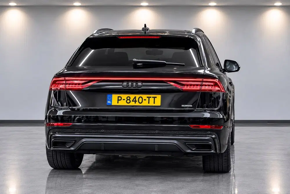 Audi Q8 55 TFSI e quattro Pro Line 360 CAM uit 2021, foto 7