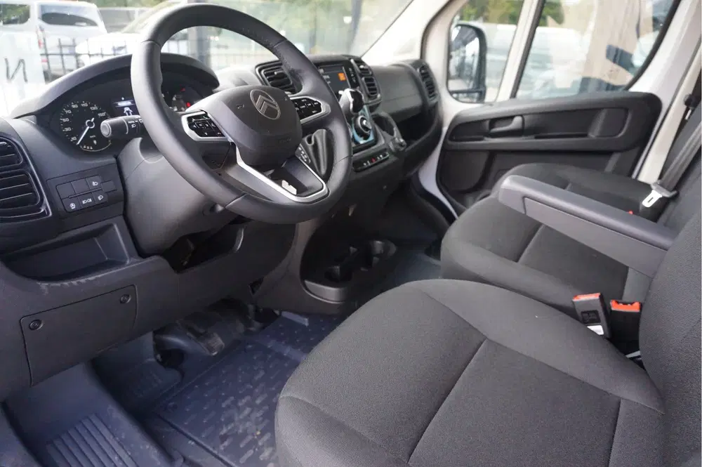 Citroën Jumper 2.2 180PK EAT8 Automaat L4H2 BPM VRIJ uit 2024, foto 9