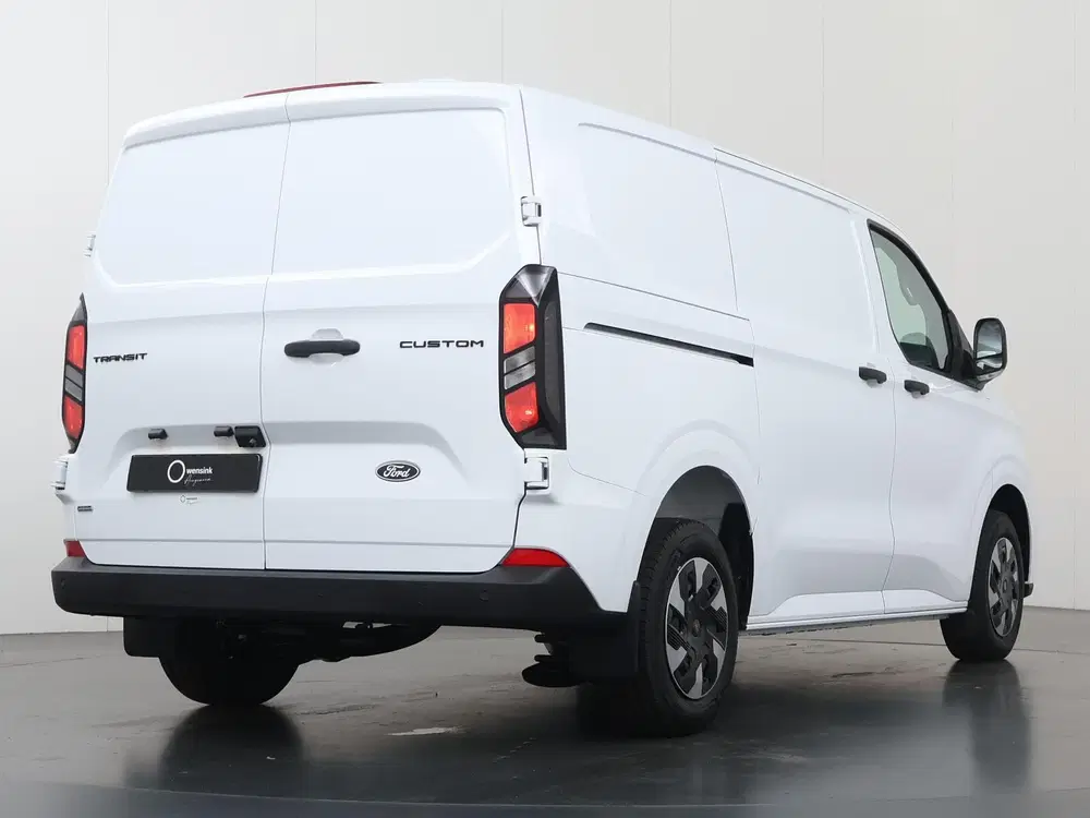 Ford Transit Custom 320 2.5 PHEV L1 H1 uit 2025, foto 2