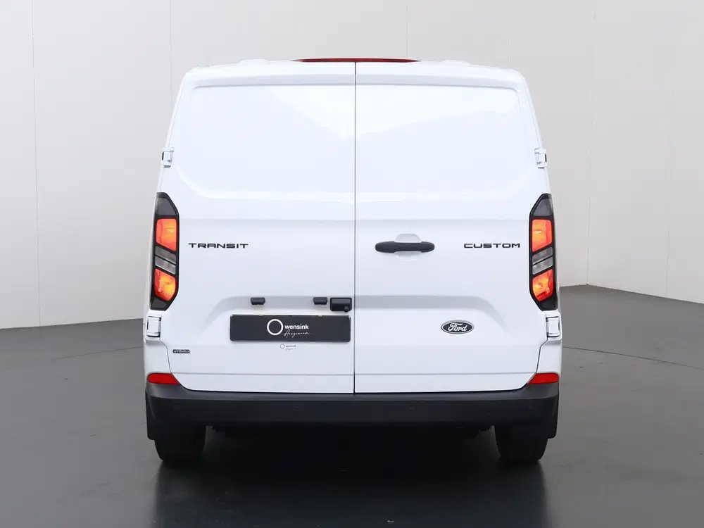 Ford Transit Custom 320 2.5 PHEV L1 H1 uit 2025, foto 4