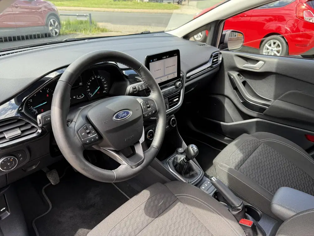 Ford Fiesta 1.0 EcoBoost Hybrid Titanium Apple Carplay uit 2023, foto 3