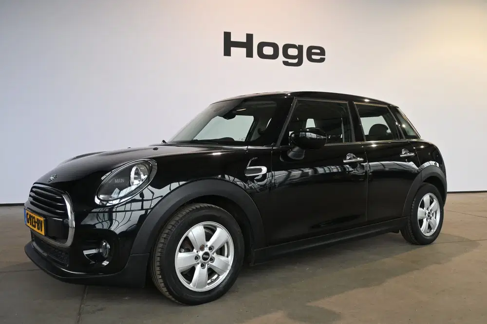 Mini Cooper 1.5 Cooper Airco Navigatie LED Cruise Cont uit 2019, foto 4
