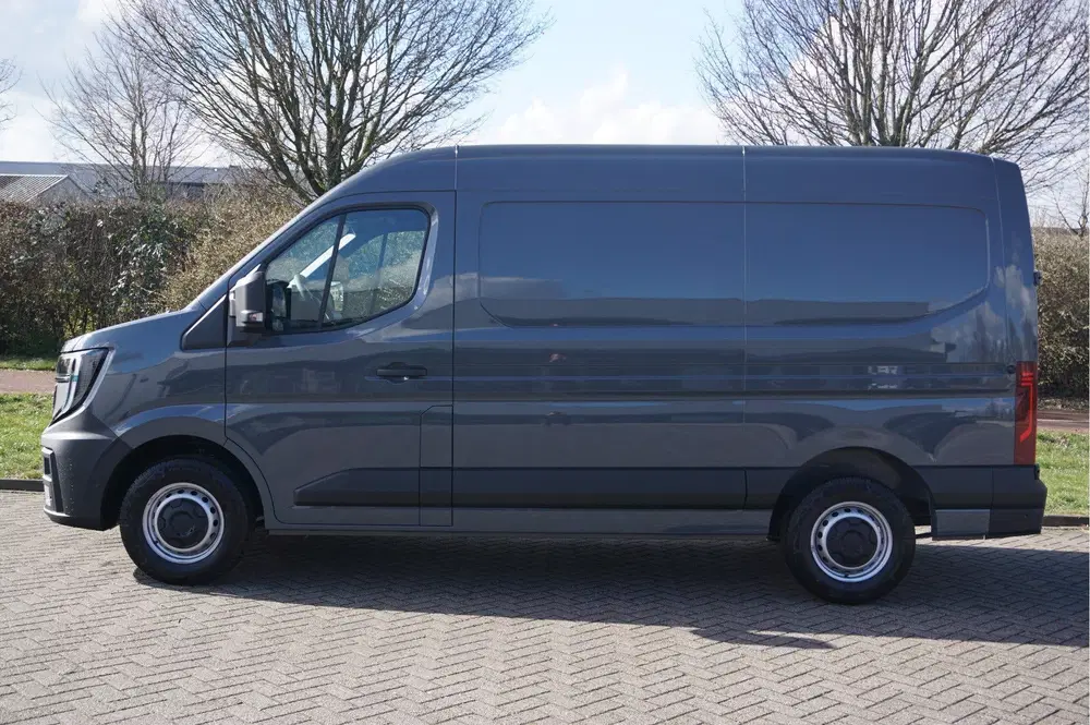Renault Master T35 170PK L2H2 BPM VRIJ 10" R-Link Navi uit 2024, foto 2