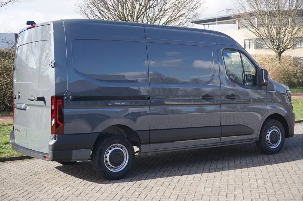 Renault Master T35 170PK L2H2 BPM VRIJ 10" R-Link Navi uit 2024, foto 5