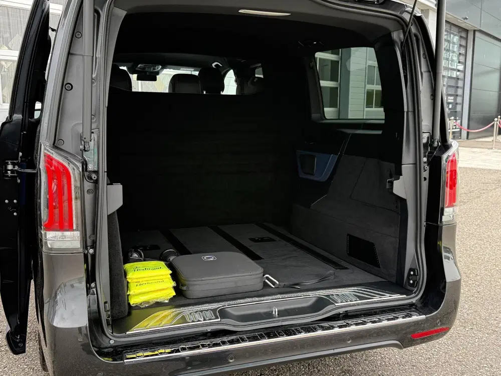 Mercedes-Benz EQV 300 L2 Avantgarde uit 2025, foto 12