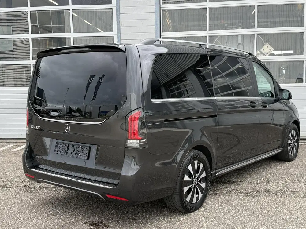 Mercedes-Benz EQV 300 L2 Avantgarde uit 2025, foto 2