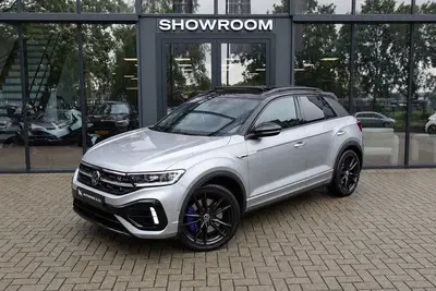 Volkswagen T-Roc 2.0 TSI 4MOTION R AKRA PANO KEYLESS uit 2022