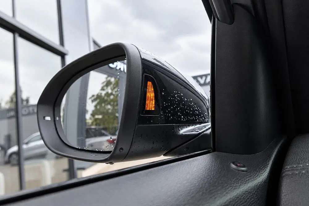 Volkswagen T-Roc 2.0 TSI 4MOTION R AKRA PANO KEYLESS uit 2022, foto 14
