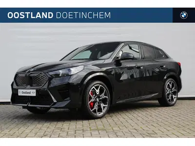 BMW iX2 xDrive30 M Sport uit 2026