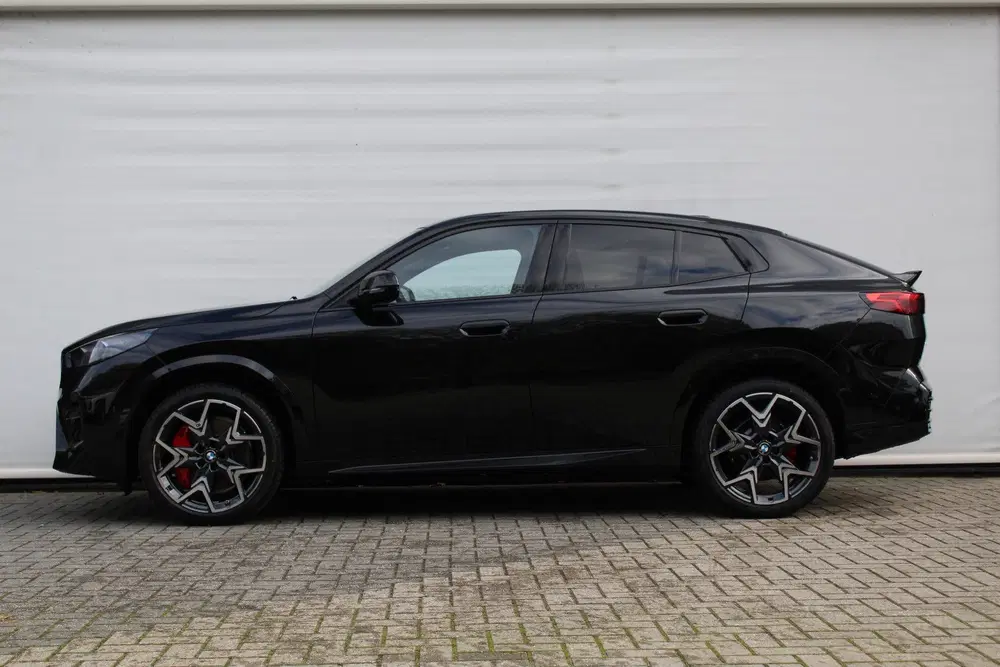 BMW iX2 xDrive30 M Sport uit 2026, foto 2