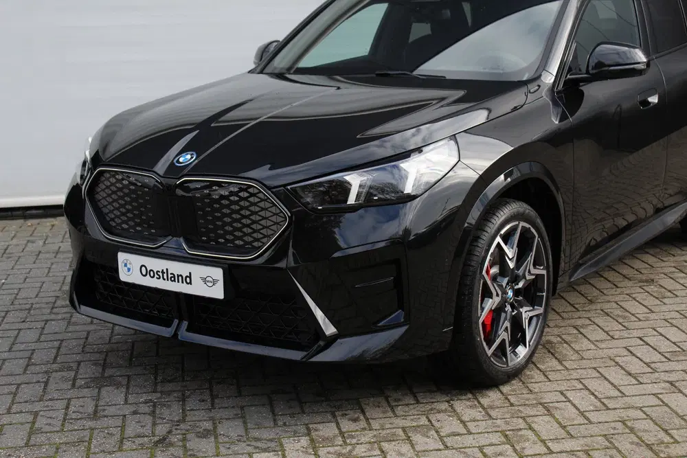 BMW iX2 xDrive30 M Sport uit 2026, foto 4
