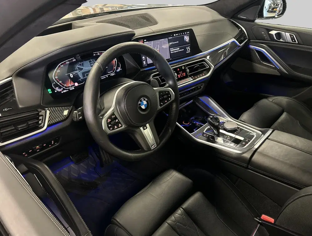 BMW X6 xDrive40i High Executive uit 2021, foto 8