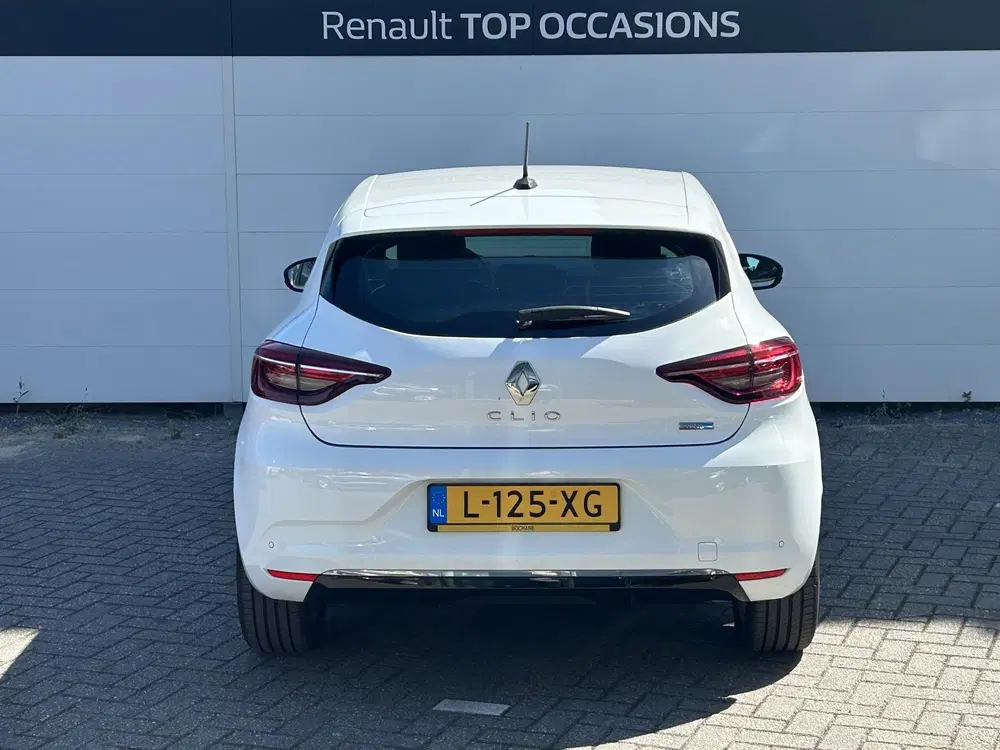Renault Clio 1.6 E-Tech Hybrid 140 Intens uit 2021, foto 15