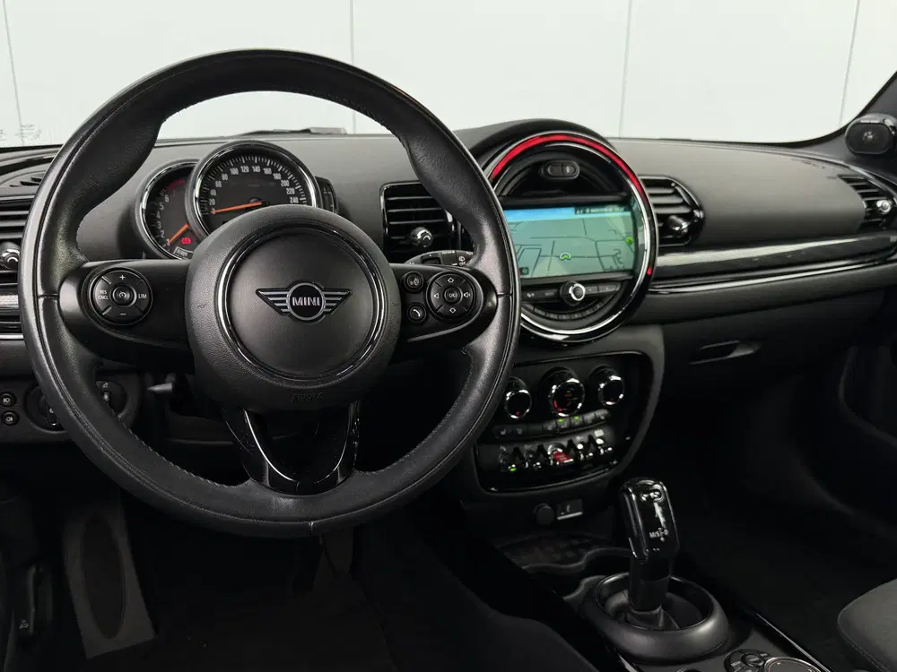 Mini Clubman 1.5 Cooper Business Edition Automaat uit 2019, foto 7
