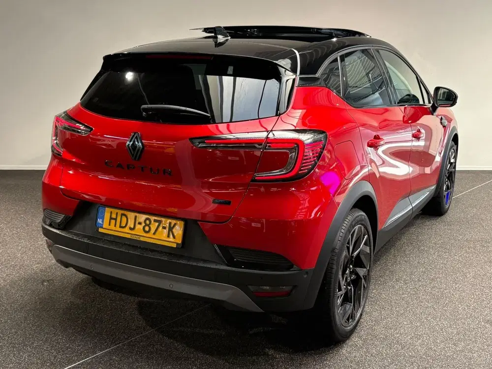 Renault Captur 1.6 E-Tech full hybrid 145 esprit Alpine uit 2025, foto 2