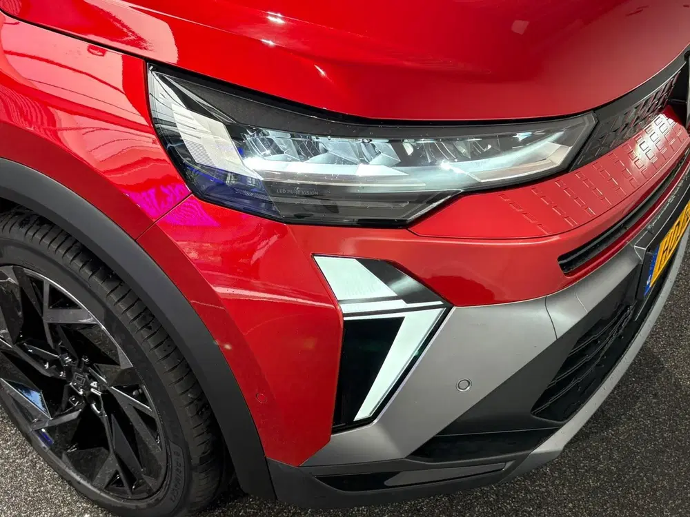 Renault Captur 1.6 E-Tech full hybrid 145 esprit Alpine uit 2025, foto 5