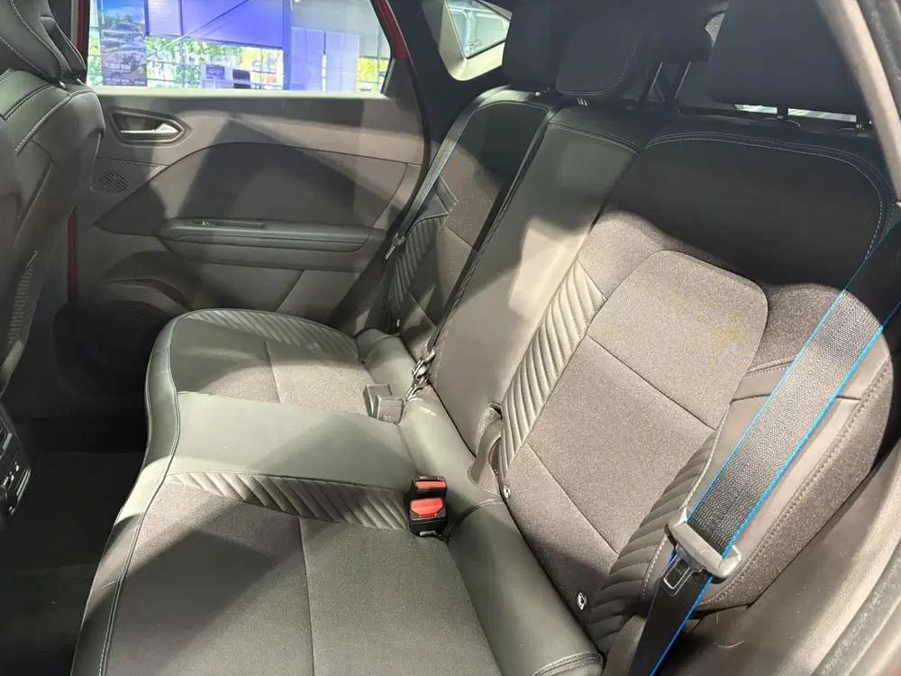 Renault Captur 1.6 E-Tech full hybrid 145 esprit Alpine uit 2025, foto 7
