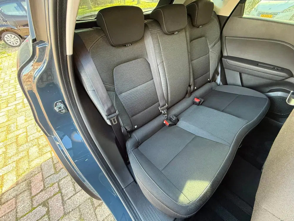 Renault Captur 1.3 TCe 130 Zen Automaat uit 2020, foto 12
