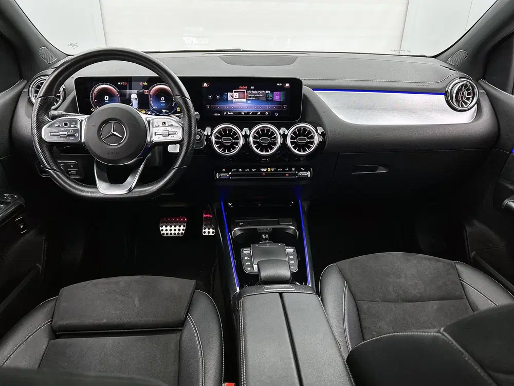 Mercedes-Benz B-Klasse 250 e AMG Line Trekhaak uit 2022, foto 4