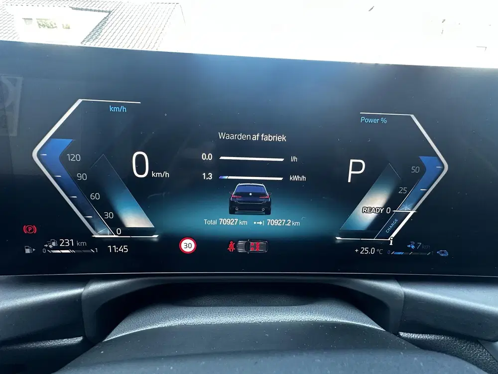 BMW 3-serie 330e Shadow Line SOH 96 uit 2023, foto 13