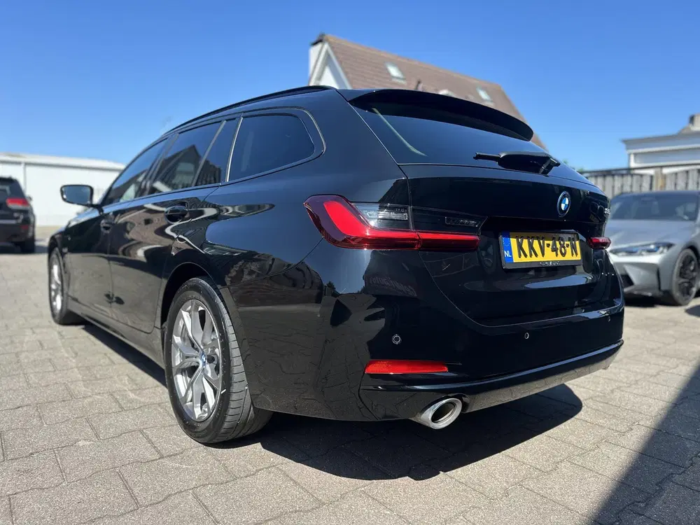 BMW 3-serie 330e Shadow Line SOH 96 uit 2023, foto 8