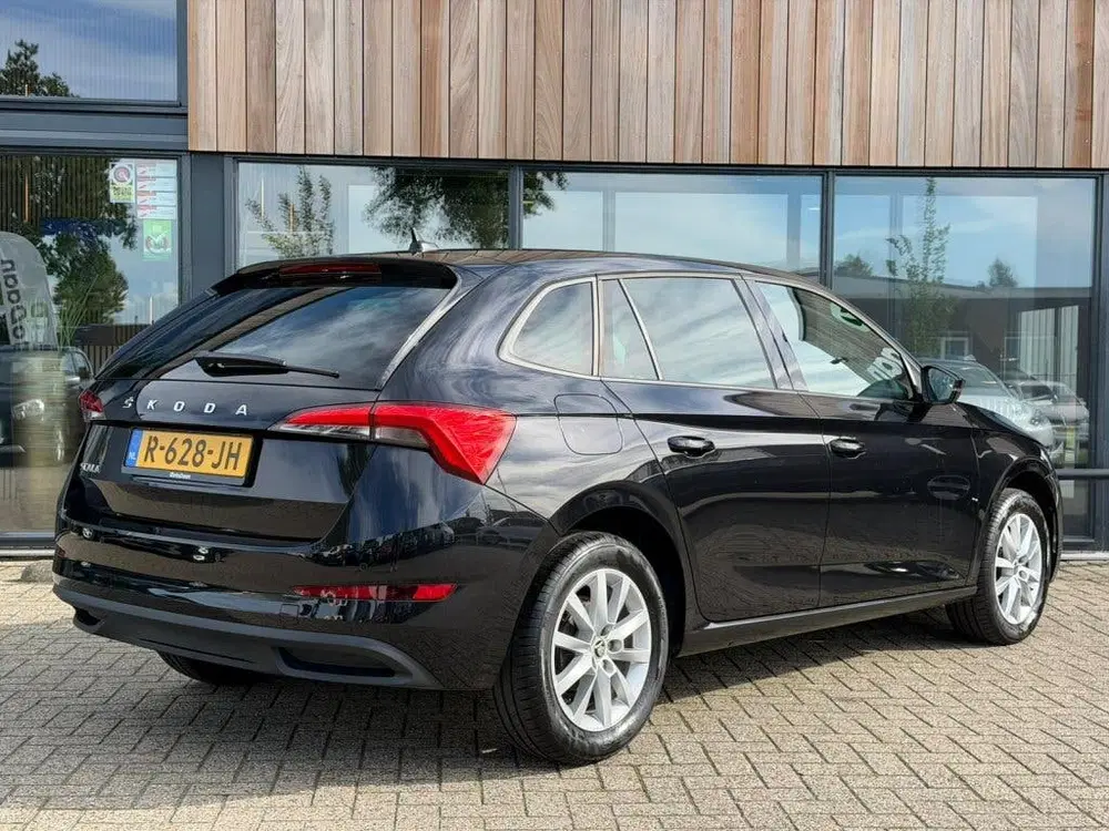 Skoda Scala 1.0 TSI Business Edition uit 2022, foto 3